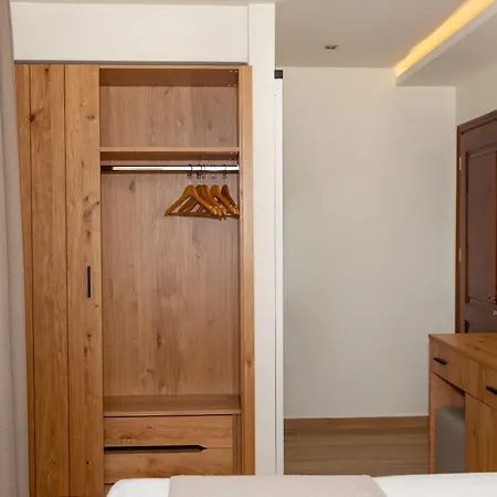 Hotel Thassos 2*